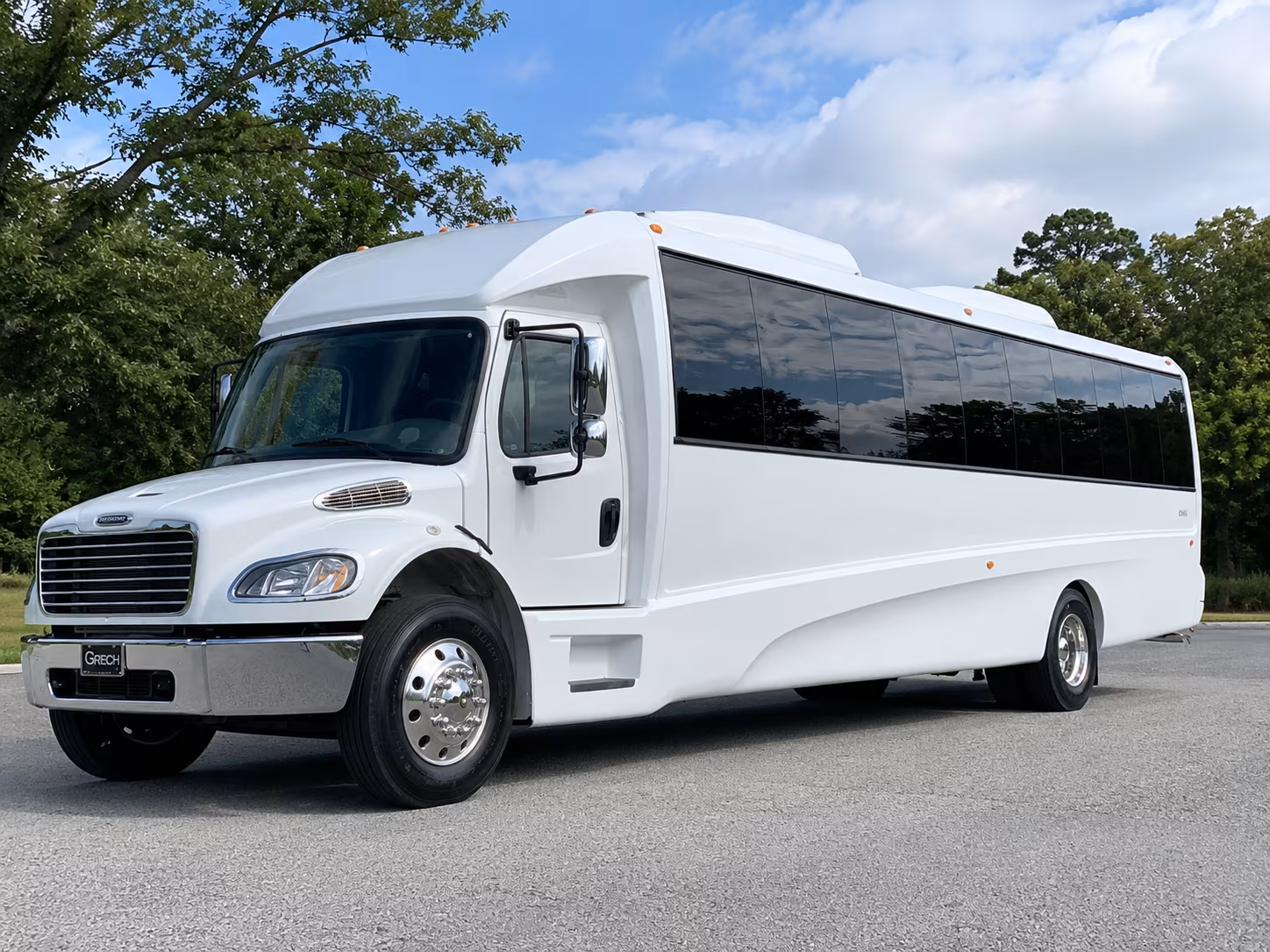rent a party bus to the hamilton live and downtown dc venues