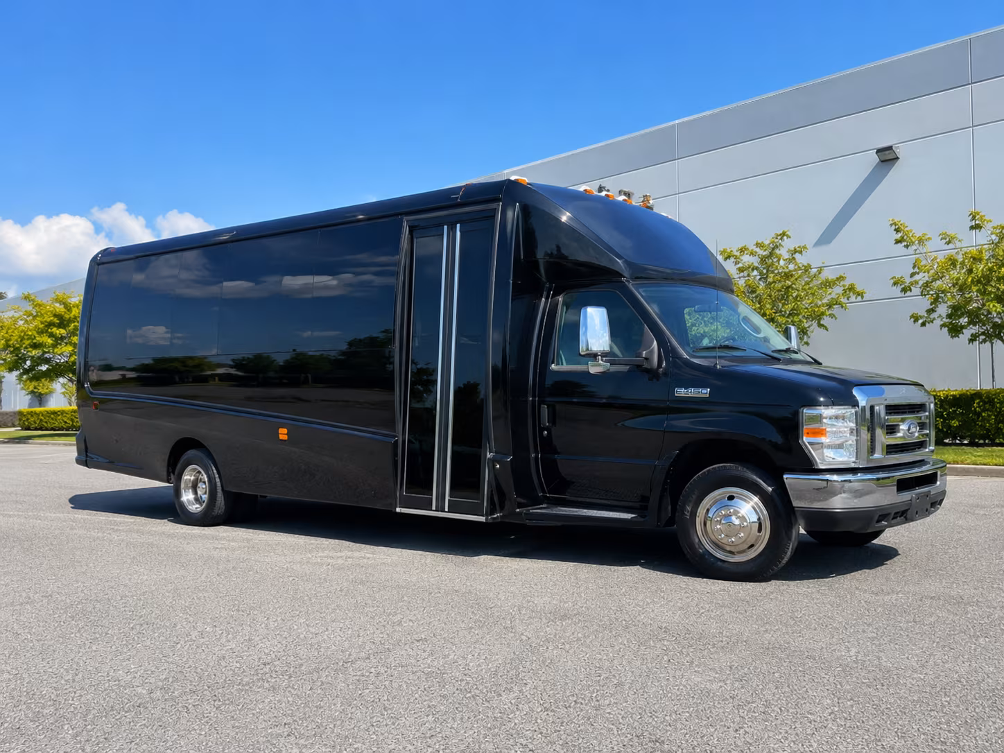 washington holiday party bus rental